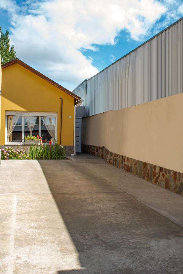 Apartamento Departamento Casimiro-Nuevo Amplio en Zona Centro El Calafate Exterior foto